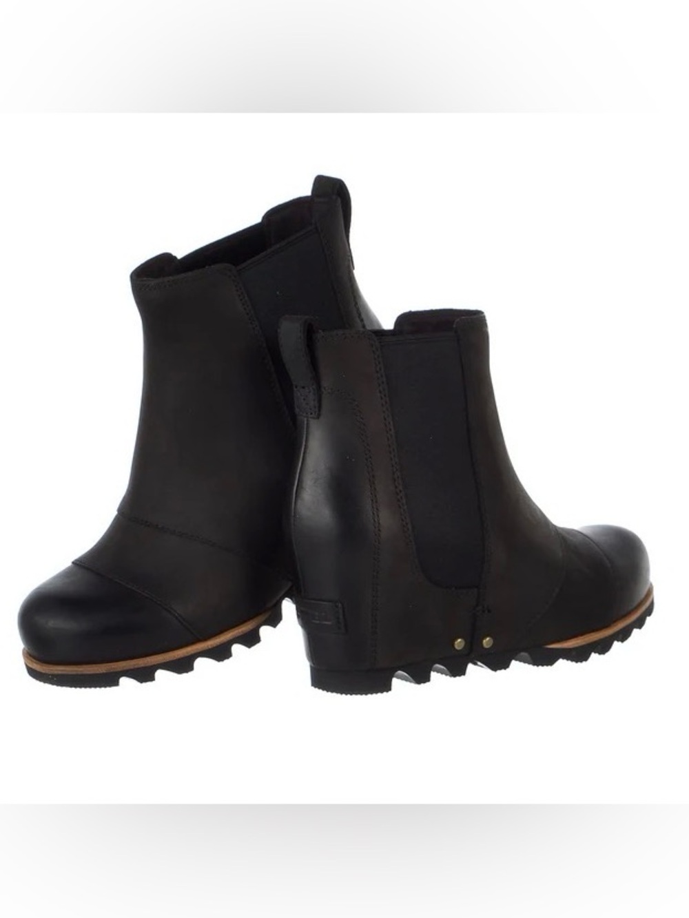 Sorel Lea wedge boot. Waterproof, full-grain leather.
